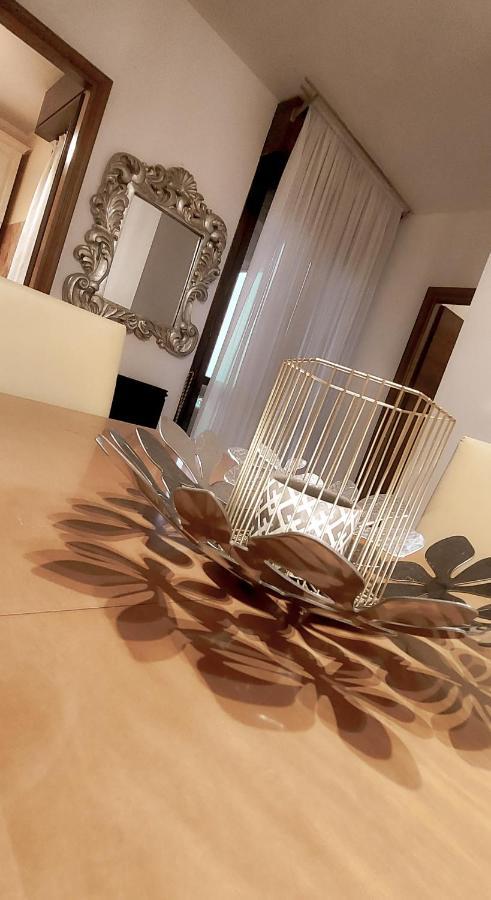 Il Sole Apartment Карпи Екстериор снимка