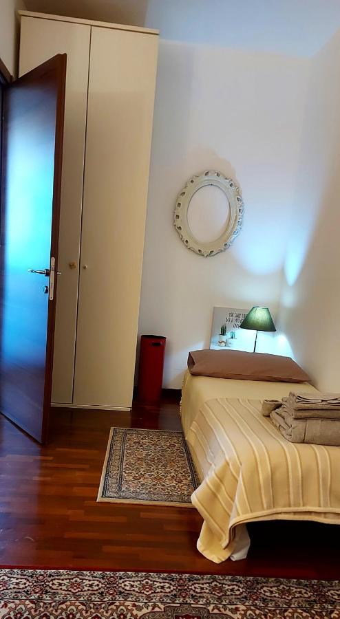 Il Sole Apartment Карпи Екстериор снимка
