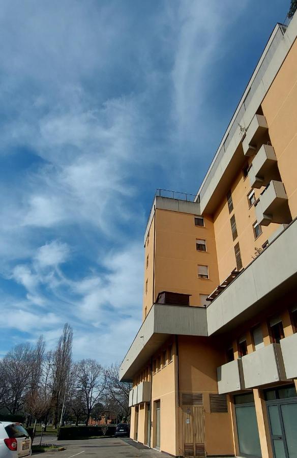 Il Sole Apartment Карпи Екстериор снимка