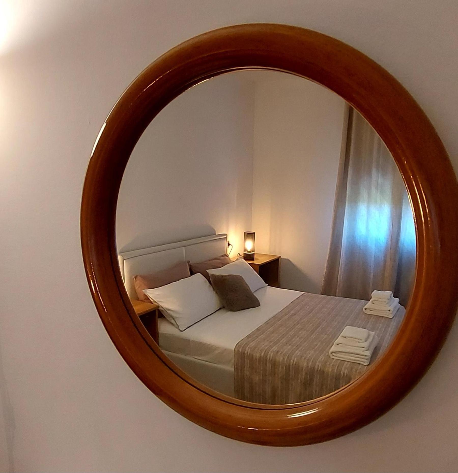 Il Sole Apartment Карпи Екстериор снимка